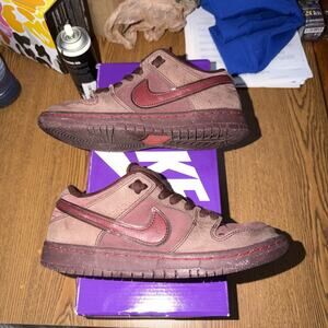Nike | Shoes | Nike Livestrong Maroon Shoes | Poshmark display picture 3